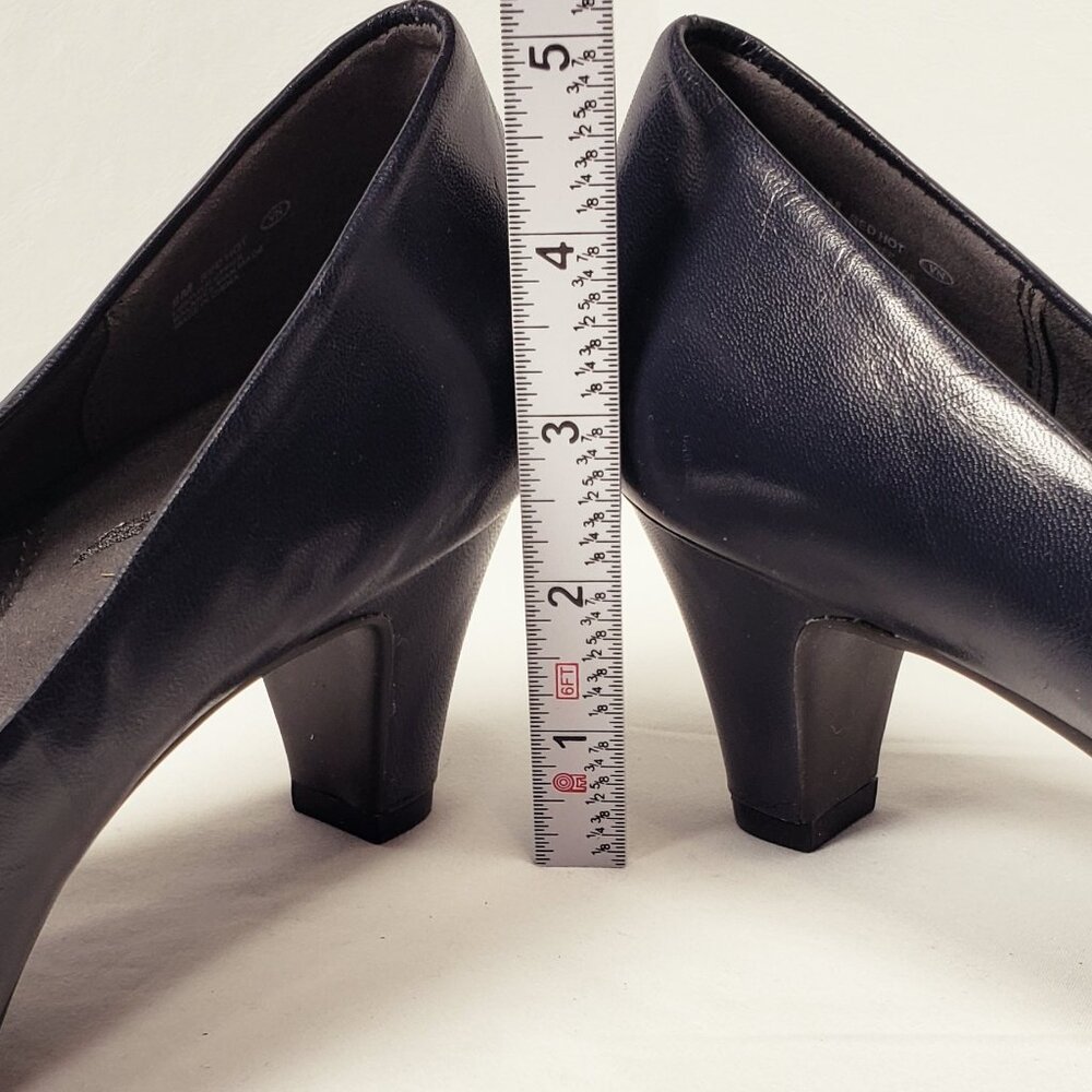 AEROSOLES Women's Navy Blue Heels - Picture 9 of 14